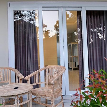 Anyar Guesthouse Canggu Екстериор снимка