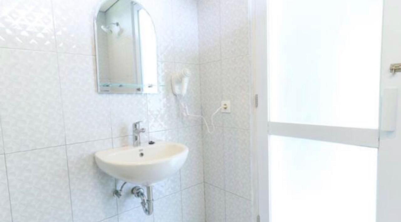 Anyar Guesthouse Canggu Екстериор снимка